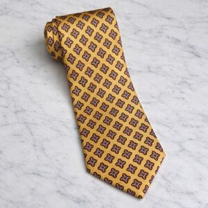 Oscar de la Renta Mens 100% Silk Tie Yellow Burgundy Navy Print Made In USA